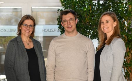 Beim Technologie- und Innovationszentrum Gießen für den Sozialinnovator Hessen zuständig (v.l.n.r.): Christian Opitz, Antje Bienert und Lisa Leithäuser; Foto: Annette Kraus